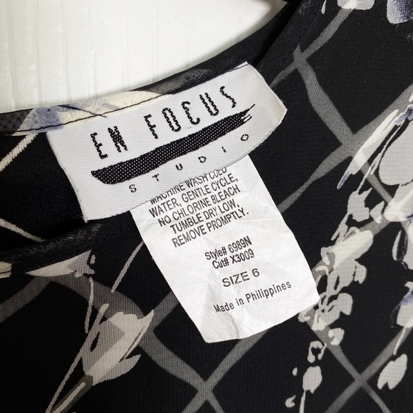 EnFocus Studio Double Layered Floral Maxi Dress - Picture 5 of 6